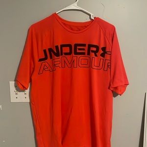 under armour loose t shirt